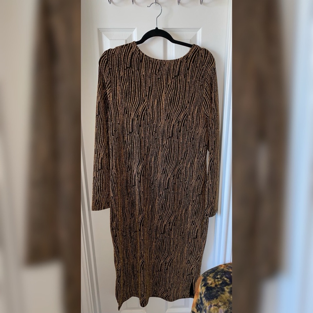 Sparkly Golden Stripes Long Sleeve Dress - Picture 2 of 3